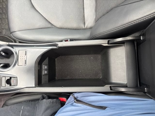2020 Toyota Camry XSE Auto AWD