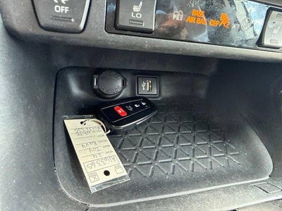 2024 Toyota RAV4 Hybrid Hybrid XLE AWD