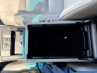 2016 Toyota Camry 4dr Sdn I4 Auto XLE