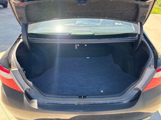2016 Toyota Camry 4dr Sdn I4 Auto XLE