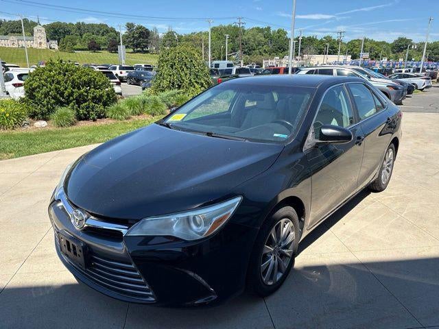 2016 Toyota Camry 4dr Sdn I4 Auto XLE