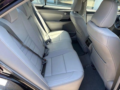 2016 Toyota Camry 4dr Sdn I4 Auto XLE
