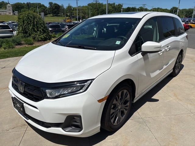 2026 Honda Odyssey Touring Auto