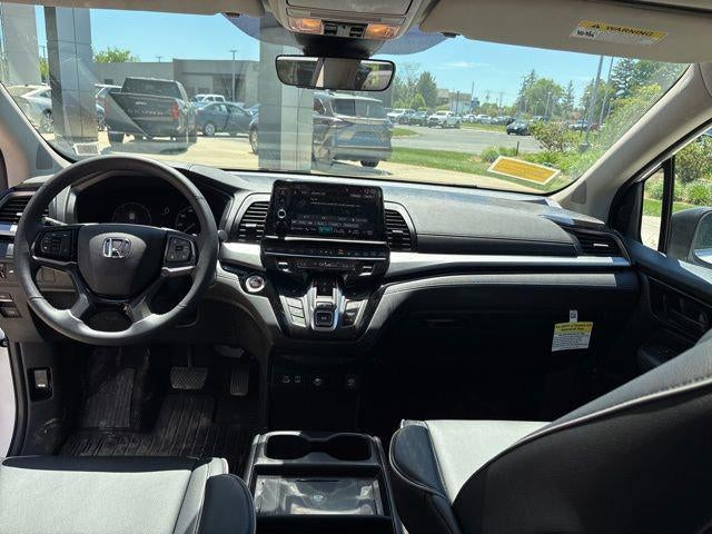2026 Honda Odyssey Touring Auto