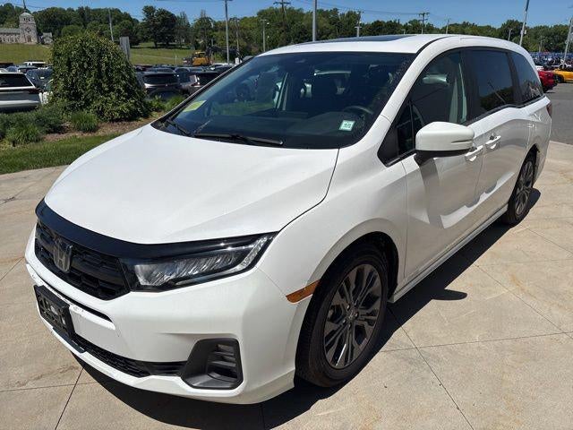 2026 Honda Odyssey Touring Auto