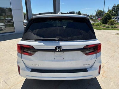 2026 Honda Odyssey Touring Auto