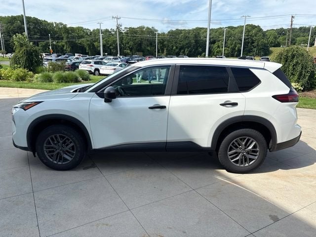 2024 Nissan Rogue FWD S