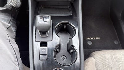 2025 Nissan Rogue AWD SV