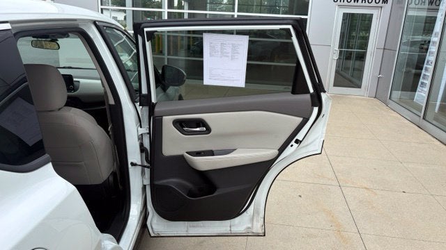 2025 Nissan Rogue AWD SV