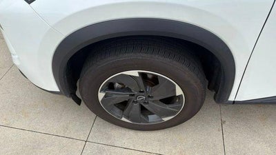 2025 Nissan Rogue AWD SV
