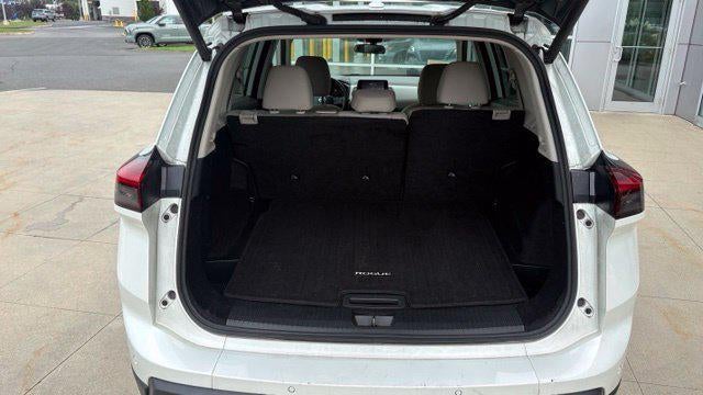 2025 Nissan Rogue AWD SV