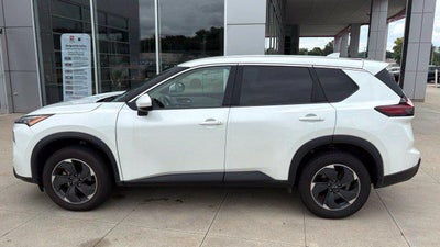 2025 Nissan Rogue AWD SV