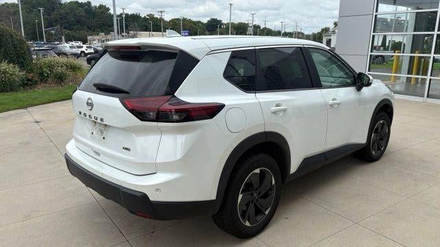 2025 Nissan Rogue AWD SV