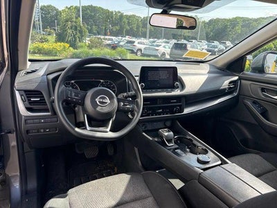 2024 Nissan Rogue AWD SV