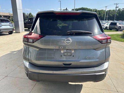 2024 Nissan Rogue AWD SV