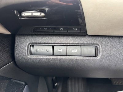 2022 Nissan Pathfinder SV 4WD