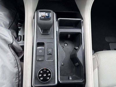 2022 Nissan Pathfinder SV 4WD