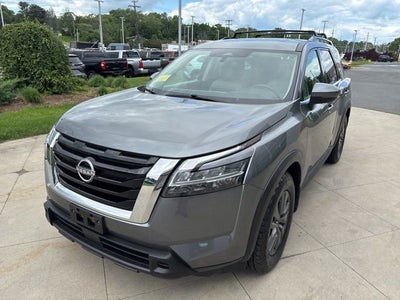 2022 Nissan Pathfinder SV 4WD