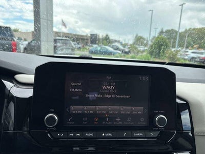 2022 Nissan Pathfinder SV 4WD