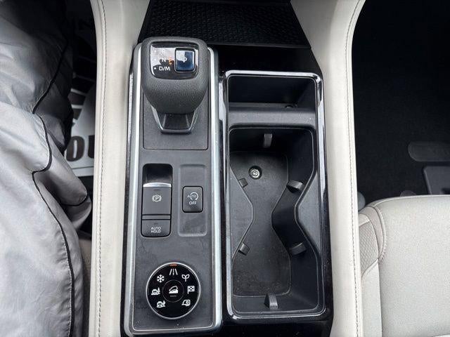 2022 Nissan Pathfinder SV 4WD
