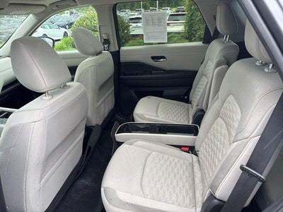 2022 Nissan Pathfinder SV 4WD