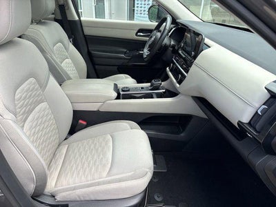 2022 Nissan Pathfinder SV 4WD