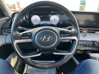 2023 Hyundai Elantra Limited IVT