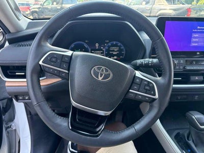 2024 Toyota Grand Highlander Hybrid Base