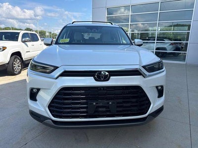 2024 Toyota Grand Highlander Hybrid Base
