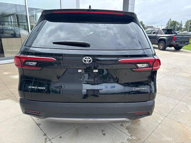 2025 Toyota Grand Highlander Hybrid Base