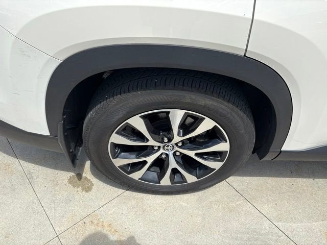 2024 Toyota Grand Highlander Hybrid Base