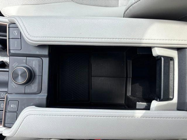 2024 Toyota Grand Highlander Hybrid Base