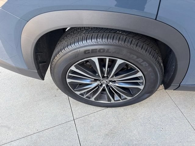 2026 Toyota Grand Highlander Hybrid Base
