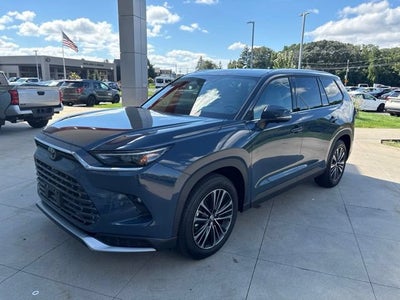 2026 Toyota Grand Highlander Hybrid Base