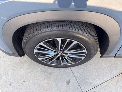 2026 Toyota Grand Highlander Hybrid Base