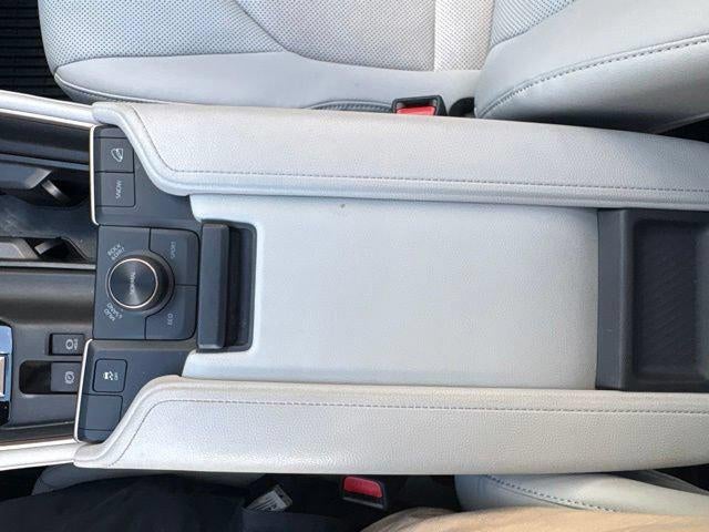 2026 Toyota Grand Highlander Hybrid Base