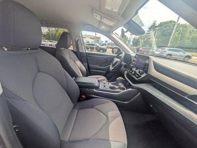 2023 Toyota Highlander Hybrid Hybrid LE AWD