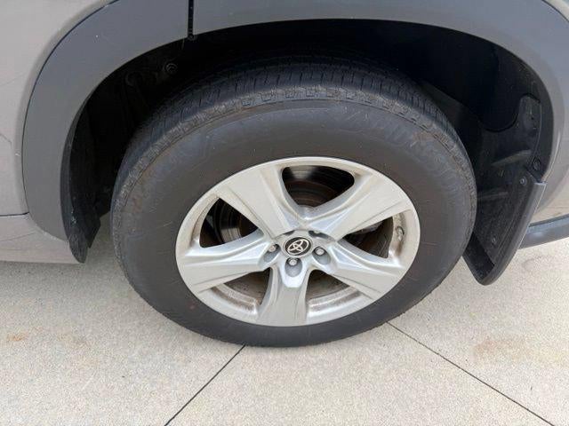 2024 Toyota Highlander Hybrid Hybrid LE AWD