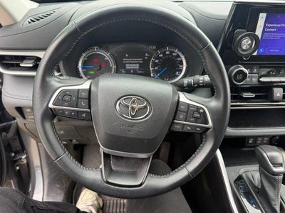 2024 Toyota Highlander Hybrid Hybrid LE AWD