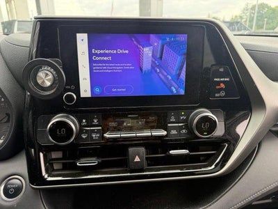 2024 Toyota Highlander Hybrid Hybrid LE AWD