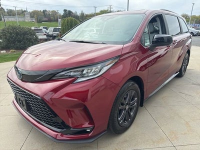 2025 Toyota Sienna XSE AWD 7-Passenger