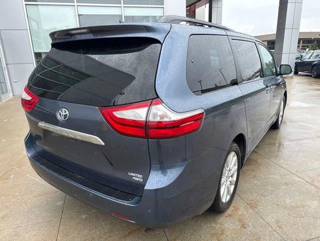 2017 Toyota Sienna Limited AWD 7-Passenger