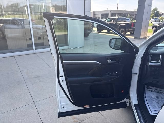 2019 Toyota Highlander Limited Platinum V6 AWD