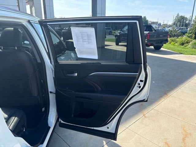 2019 Toyota Highlander Limited Platinum V6 AWD