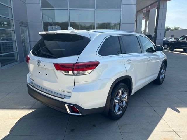 2019 Toyota Highlander Limited Platinum V6 AWD