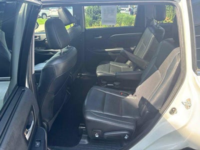 2019 Toyota Highlander Limited Platinum V6 AWD