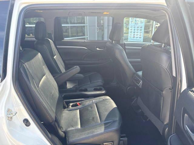 2019 Toyota Highlander Limited Platinum V6 AWD
