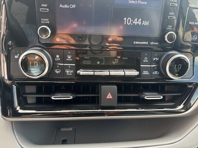 2022 Toyota Highlander XLE AWD