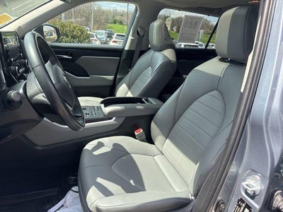 2022 Toyota Highlander XLE AWD