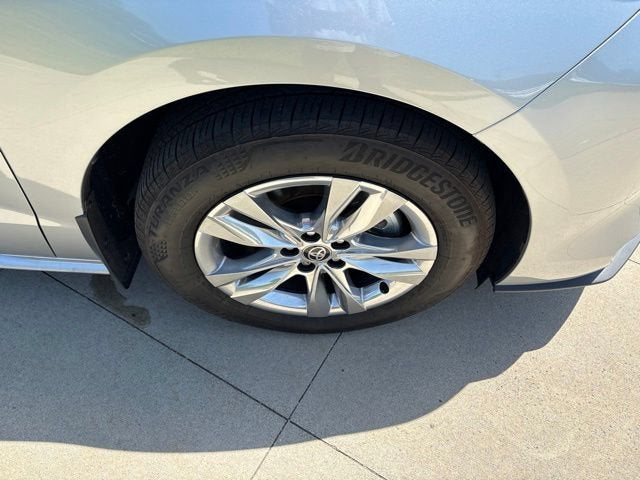 2025 Toyota Sienna XLE AWD 7-Passenger